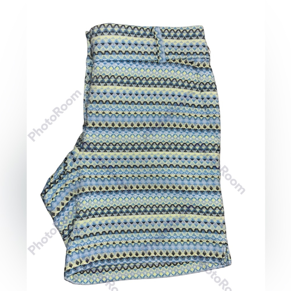 LOFT Riviera Shorts 4 - Picture 2 of 9